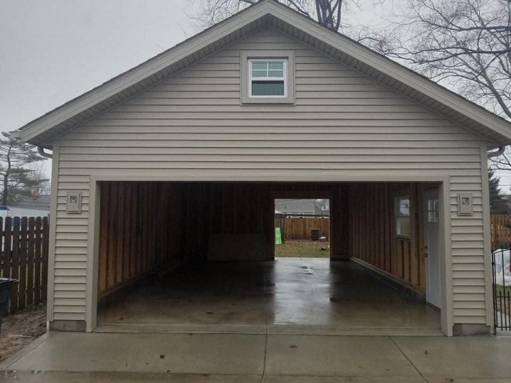 Garage door repair Beachwood